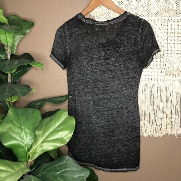 KISS Band Graphic Logo Tee - Picture 2 of 5